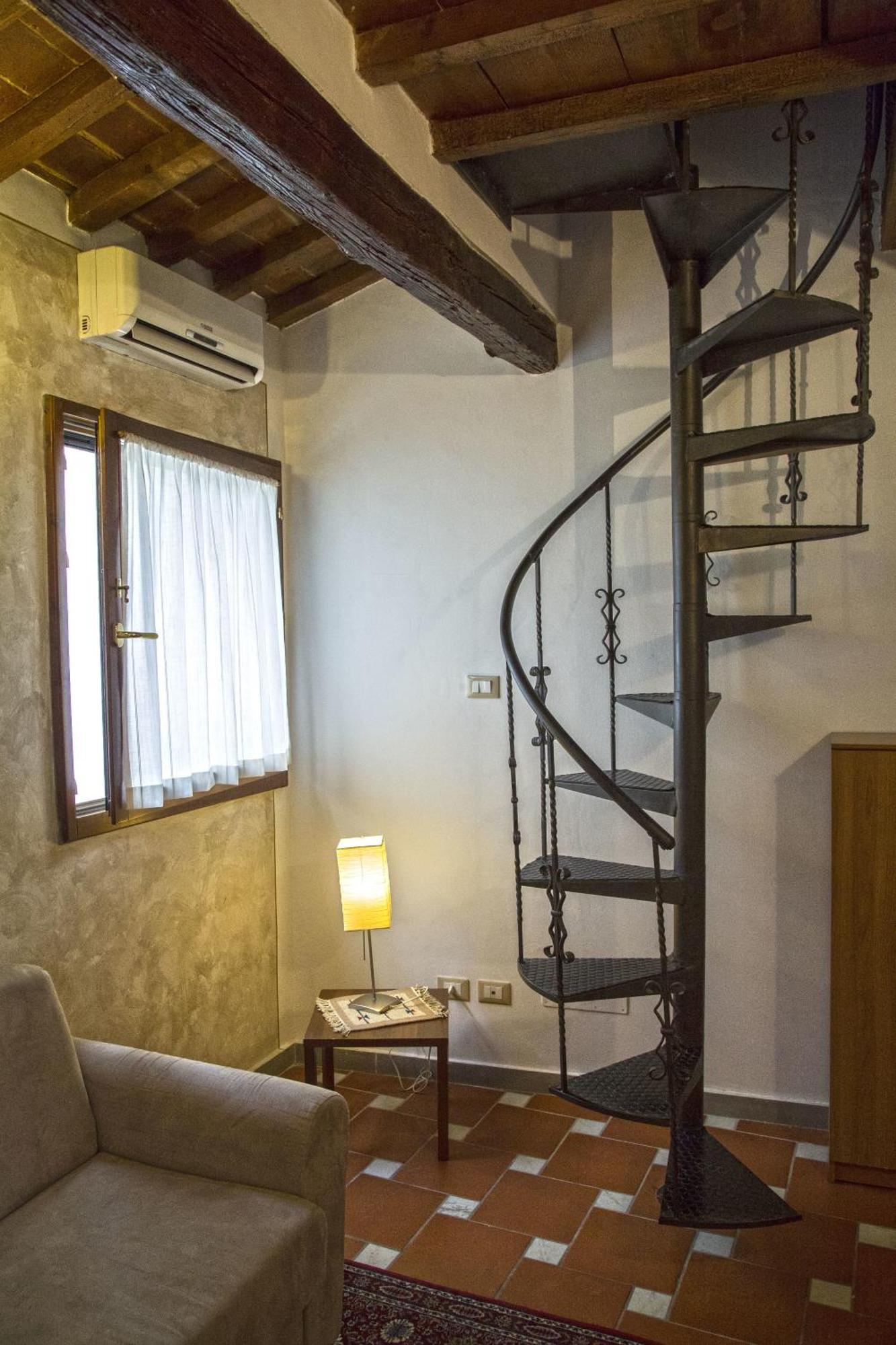 Apartment San Frediano Florenz